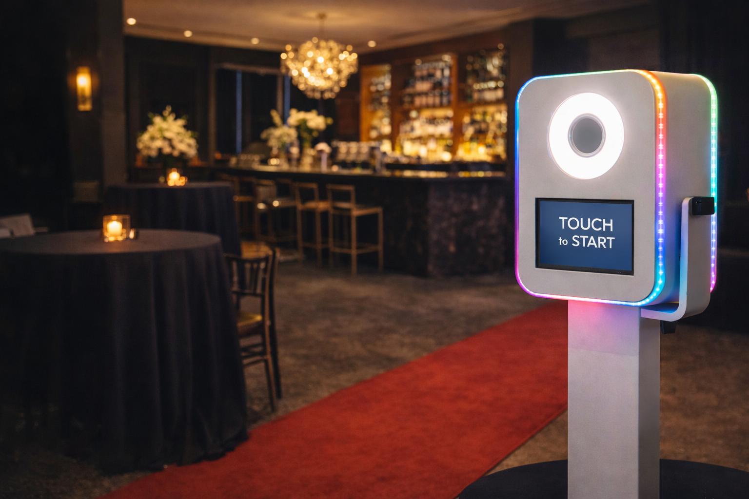 Interactive DSLR digital photo booth setup for Ottawa events