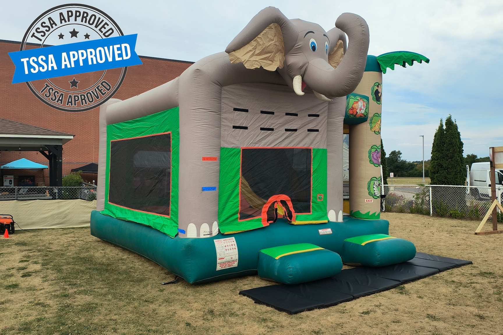 Jungle Bounce House and Slide Combo TSSA party rentals Ottawa Ontario and Gatineau Quebec