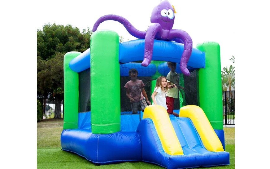 Octopus Bounce House With Slide Inflatable rentals Ottawa Ontario and Gatineau Quebec
