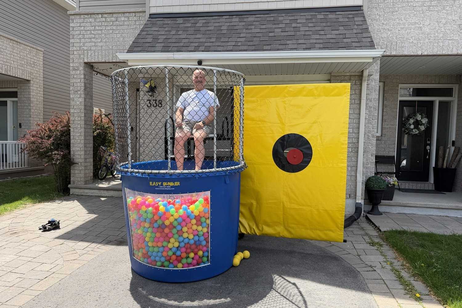 Dry dunk tank rental for indoor venues gyms halls and grass setups in Ottawa